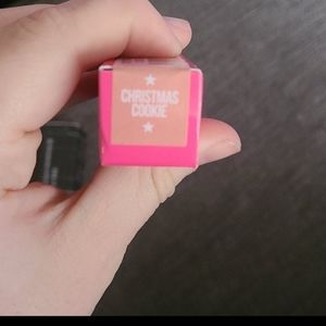 New Jeffree Star Cosmetics Valour Lipstick